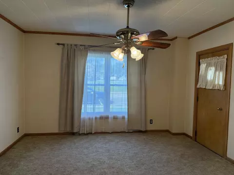 Living - 206 E Clark St, Princeton, IL 61356 photo 3 of 5