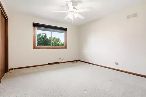 Bedroom - 770 S Stuart Ave, Elmhurst, IL 60126 photo 2 of 3