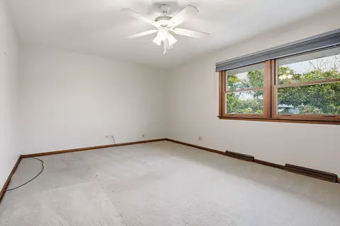 Bedroom - 770 S Stuart Ave, Elmhurst, IL 60126 photo 1 of 3