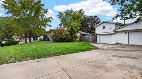 Exterior - 1502 Julie Dr, Bloomington, IL 61701 photo 6 of 9