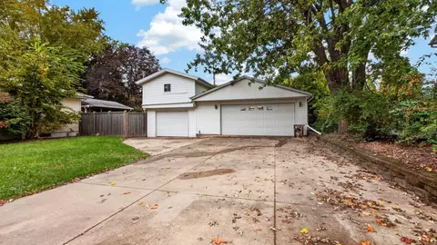 Exterior - 1502 Julie Dr, Bloomington, IL 61701 photo 9 of 9