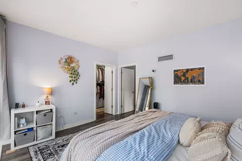 Bedroom - 8 E Randolph St #1605, Chicago, IL 60601 photo 2 of 2