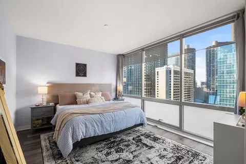 Bedroom - 8 E Randolph St #1605, Chicago, IL 60601 photo 1 of 2