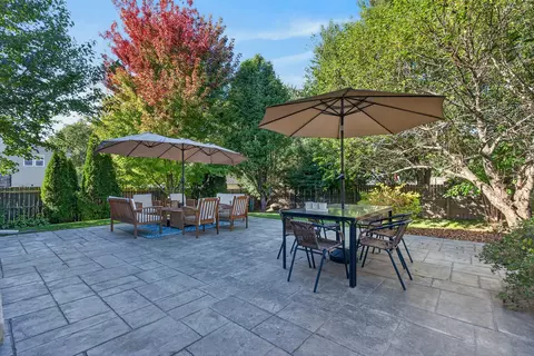Exterior - 611 Walnut Ave, Maple Park, IL 60151 photo 3 of 5