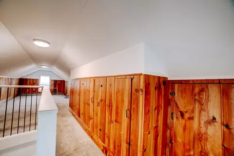 Entry Way - 445 N 5th St, Sheldon, IL 60966 photo 2 of 3