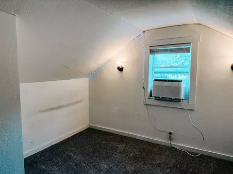 Bedroom - 445 N 5th St, Sheldon, IL 60966 photo 1 of 6
