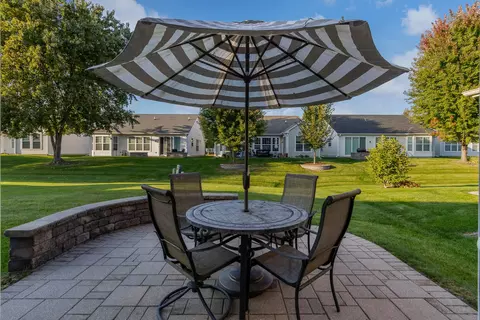 Exterior - 2771 Beacon Point Cir, Elgin, IL 60124 photo 5 of 7