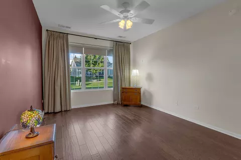 Living - 2771 Beacon Point Cir, Elgin, IL 60124 photo 3 of 3