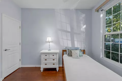 Bedroom - 2771 Beacon Point Cir, Elgin, IL 60124 photo 5 of 5