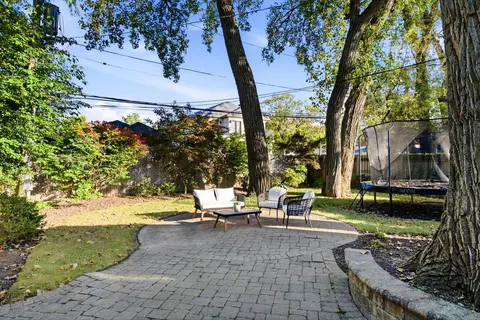 Exterior - 1503 Monroe Ave, River Forest, IL 60305 photo 4 of 4