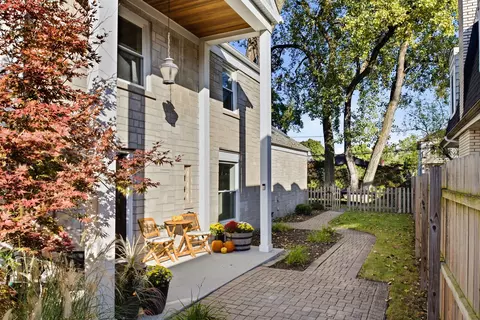 Exterior - 1503 Monroe Ave, River Forest, IL 60305 photo 3 of 4