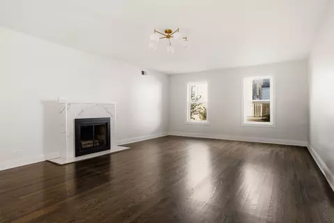 Living - 1503 Monroe Ave, River Forest, IL 60305 photo 2 of 4