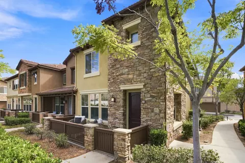 10782 New Grove Trl #82, San Diego, CA 92130