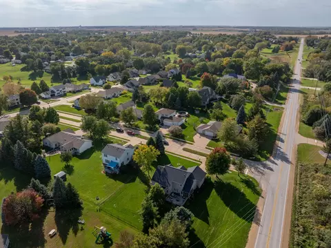 View/Area - 17 Dexter Blvd, Park View, IA 52748 photo 6 of 9