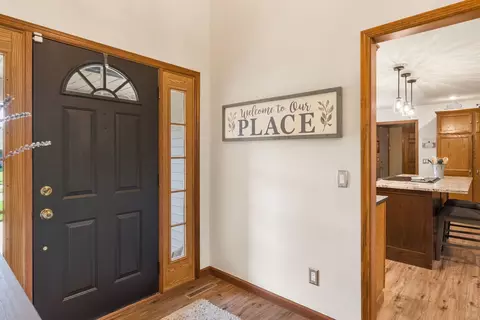 Entry Way - 17 Dexter Blvd, Park View, IA 52748 photo 2 of 2