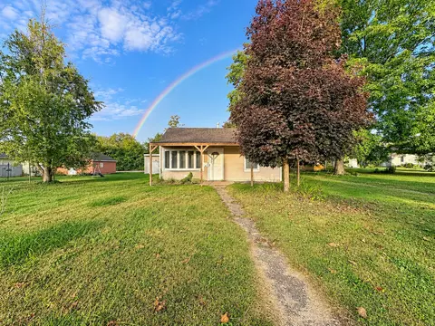 624 S Ohio Ave, Davenport, IA 52802