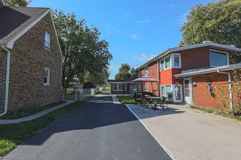 Exterior - 3046 S 24th Ave #2, Broadview, IL 60155 photo 3 of 6