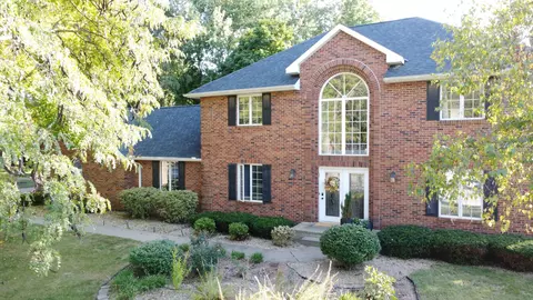 1025 Abbey Rdg, Quincy, IL 62305