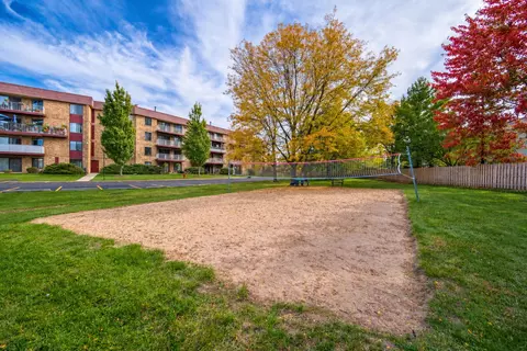 Other - 5400 Astor Ln #103, Rolling Meadows, IL 60008 photo 4 of 5