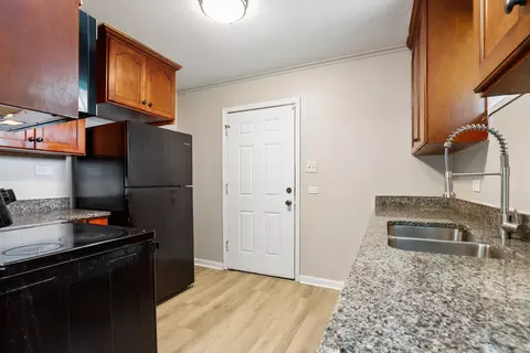 Kitchen - 16432 Sawyer Ave, Markham, IL 60428 photo 2 of 3