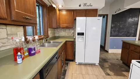 Kitchen - 506 N Genesee St, Morrison, IL 61270 photo 2 of 2
