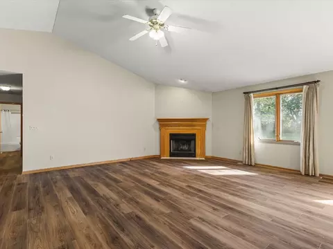 Living - Undisclosed, Winnebago, IL 61088 photo 3 of 3