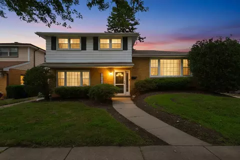 10324 S Kolmar Ave, Oak Lawn, IL 60453