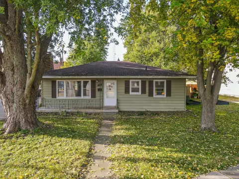 140 Section Line Rd, Manteno, IL 60950