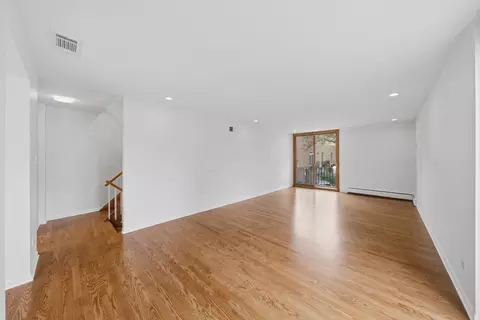 Living - 1473 E Park Pl, Chicago, IL 60637 photo 1 of 9