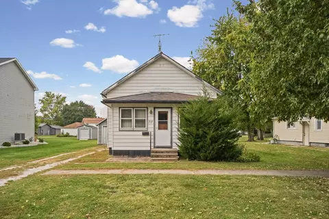 313 S Guthrie St, Gibson City, IL 60936