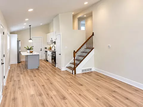Living - 16549 Winchester Ave, Markham, IL 60428 photo 2 of 3