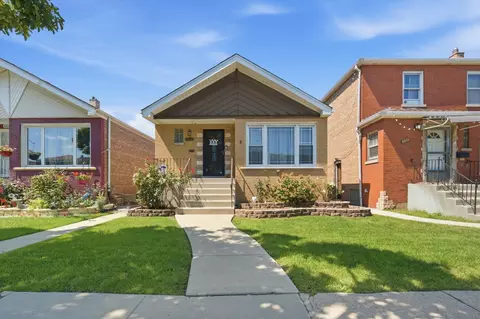 Exterior - Undisclosed, Chicago, IL 60629 photo 3 of 8