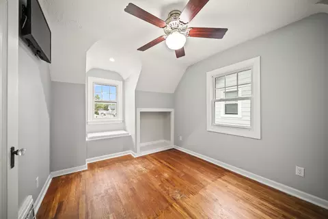 Bedroom - 2421 14th Ave, Moline, IL 61265 photo 1 of 3