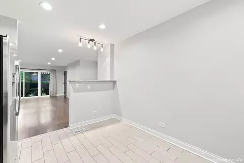 Other - 400 E Kensington Rd #B, Mount Prospect, IL 60056 photo 1 of 4