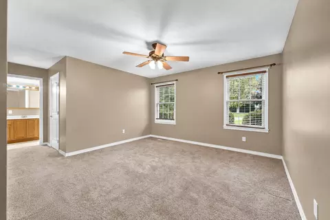 Bedroom - 397 E Clay St, El Paso, IL 61738 photo 2 of 7
