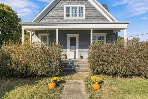 Exterior - 108 E Van Buren St, Philo, IL 61864 photo 3 of 9