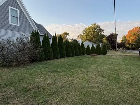 Exterior - 108 E Van Buren St, Philo, IL 61864 photo 6 of 9