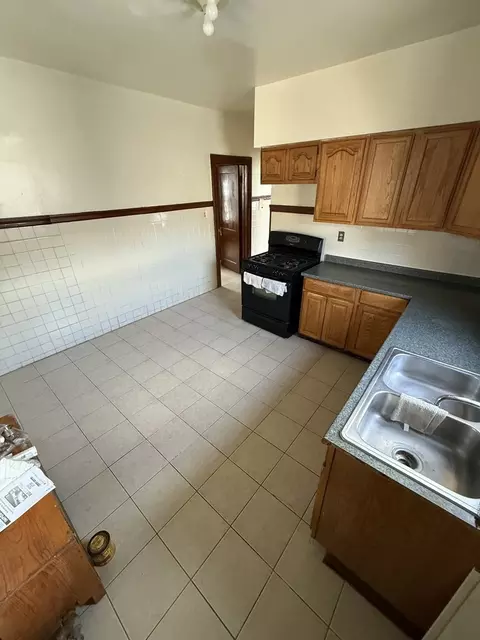 Kitchen - 648 E 92nd St, Chicago, IL 60619 photo 1 of 2
