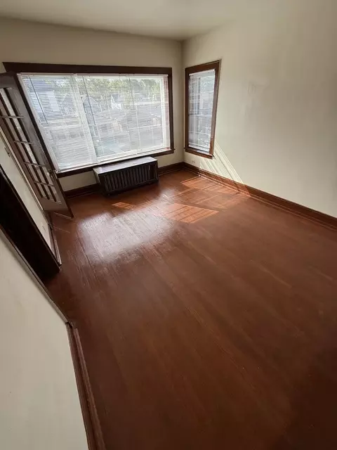 Living - 648 E 92nd St, Chicago, IL 60619 photo 3 of 6