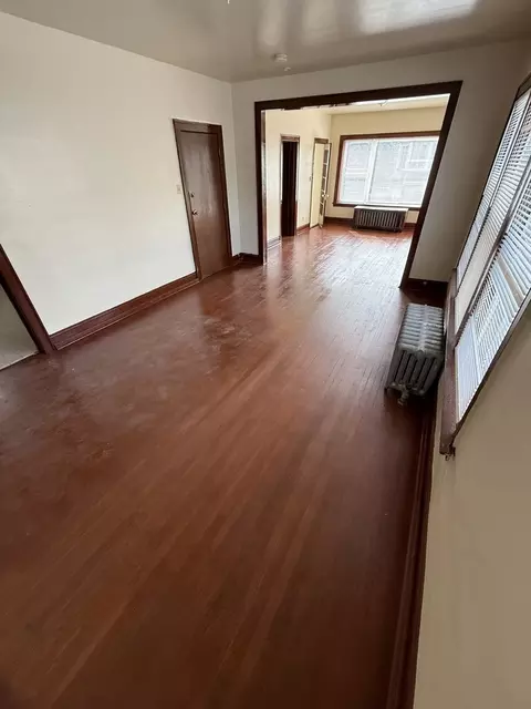 Living - 648 E 92nd St, Chicago, IL 60619 photo 4 of 6