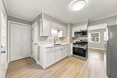 Kitchen - 502 S 3rd St, West Dundee, IL 60118 photo 2 of 2