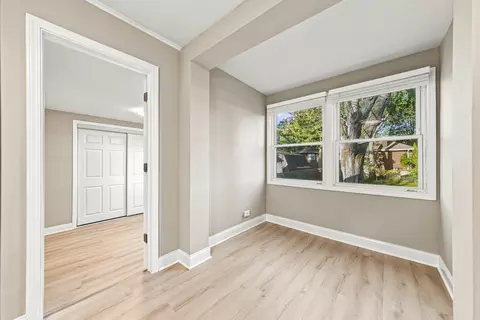 Entry Way - 502 S 3rd St, West Dundee, IL 60118 photo 3 of 4