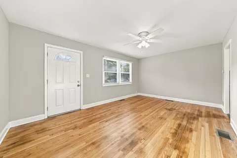 Living - 502 S 3rd St, West Dundee, IL 60118 photo 1 of 3
