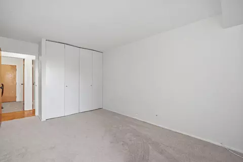 Bedroom - Undisclosed, Glenview, IL 60025 photo 2 of 4