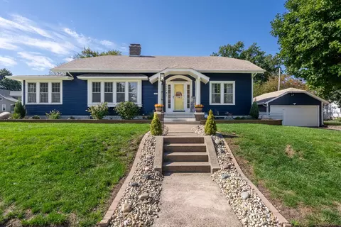 2604 Davenport Ave, Davenport, IA 52803