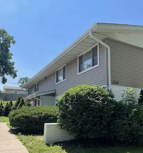 Exterior - 1316 Argo Ln, Lockport, IL 60441 photo 2 of 2