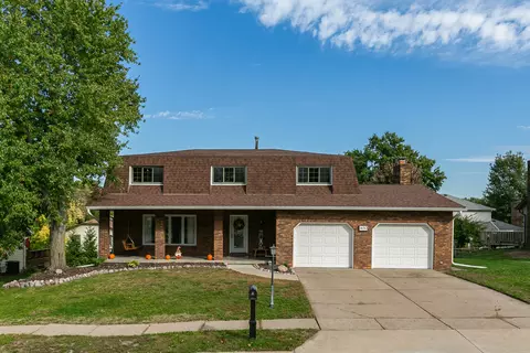 1450 Terrace Park Dr, Bettendorf, IA 52722