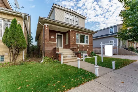 2523 N Oak Park Ave, Chicago, IL 60707