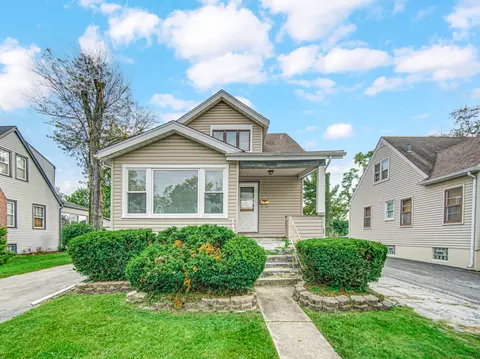 1635 Linden Rd, Homewood, IL 60430