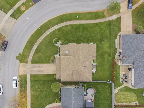 View/Area - Undisclosed, Tinley Park, IL 60477 photo 2 of 12